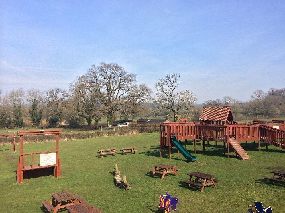 Hunters Lodge Inn Wincanton Exterior photo